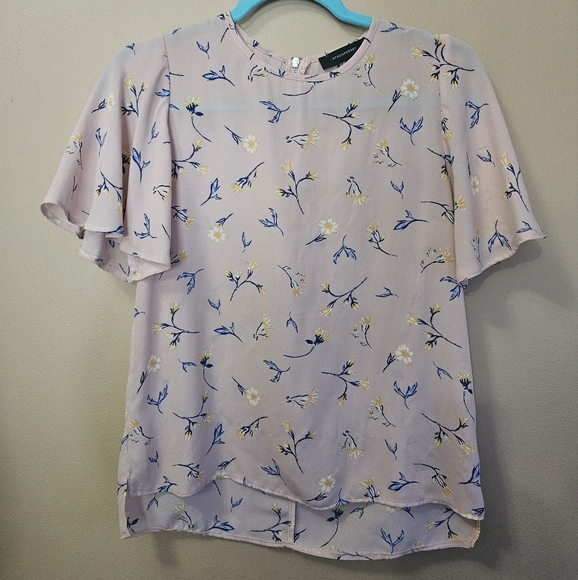 Atmosphere Women's Size 4 Pink Floral Top - Picture 1 of 7